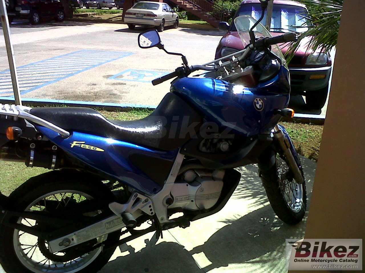 Big nymous user. f 650 st picture and wallpaper from Bikez.com